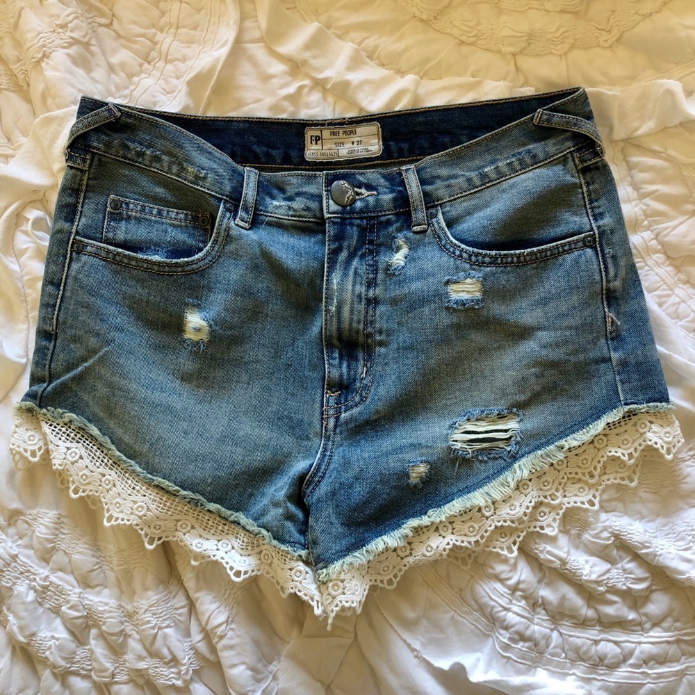 Free People high waisted white ruffle jean shorts